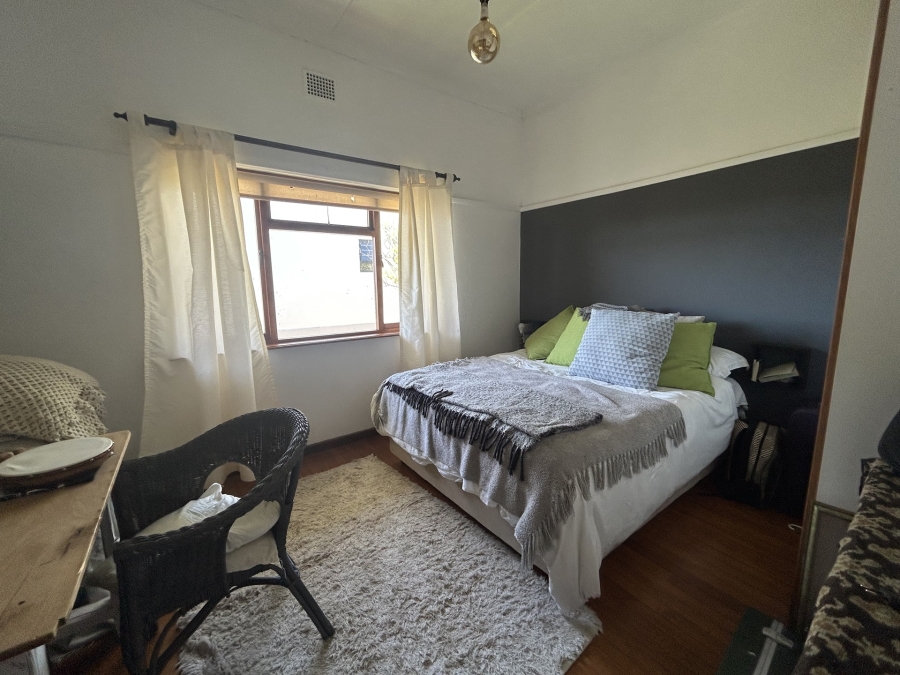 6 Bedroom Property for Sale in Napier Western Cape